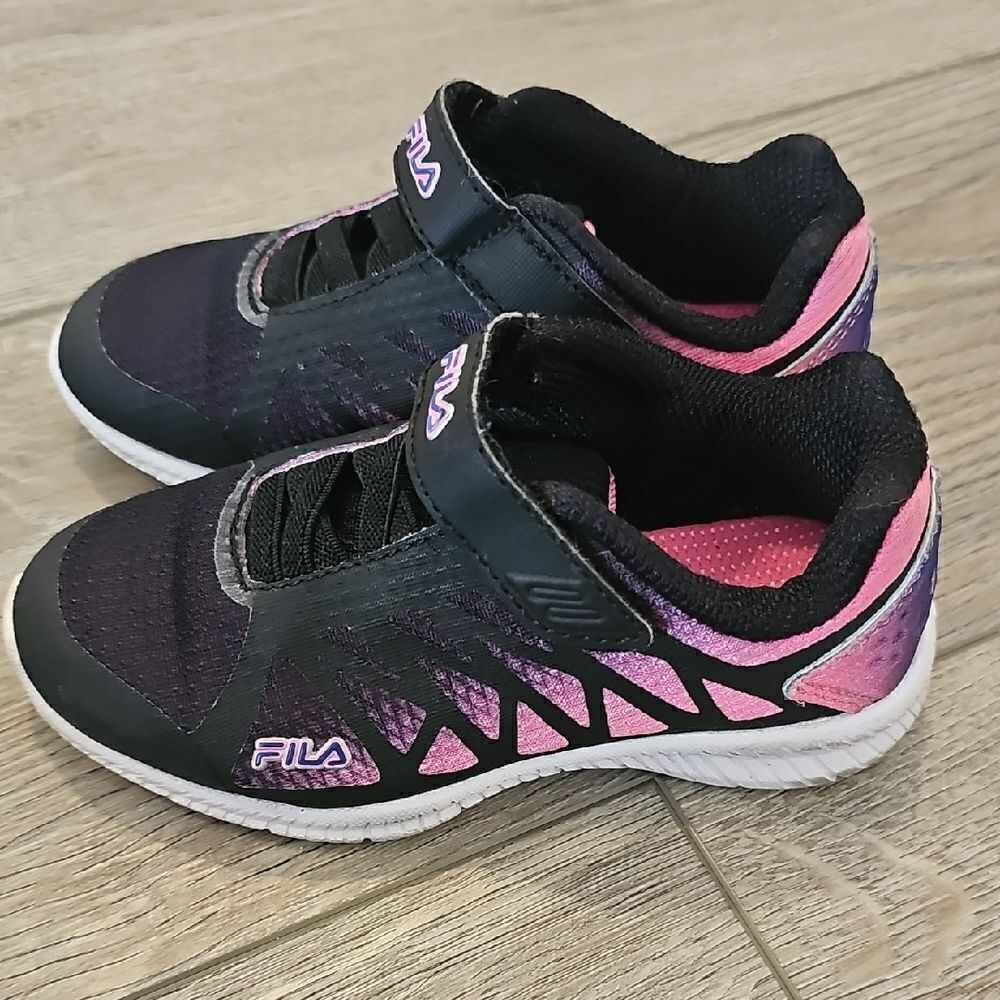Fila Kids Black and Pink Sneakers
